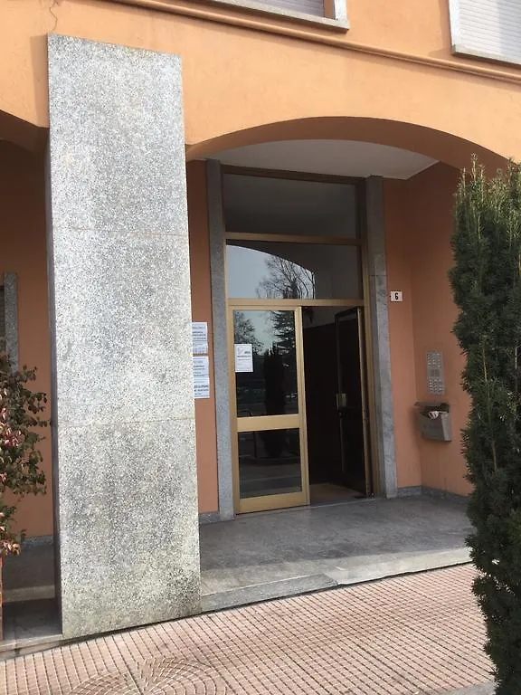Bnbook - Ferrarin Apartment Sesto Calende